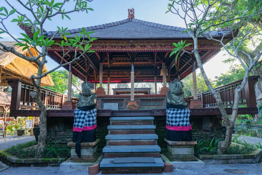 Bale Patok (1)
